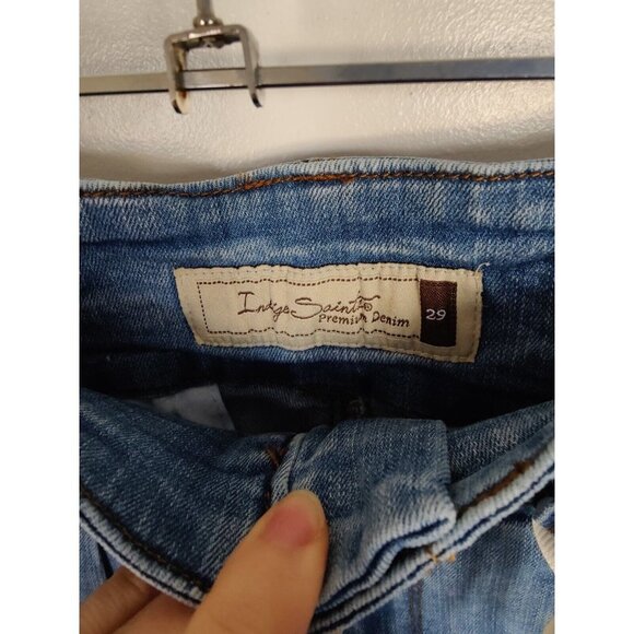 Indigo Saints Pleated Cropped High Rise Light wash Jeans (8) 29x25.5 NWT - Picture 7 of 14
